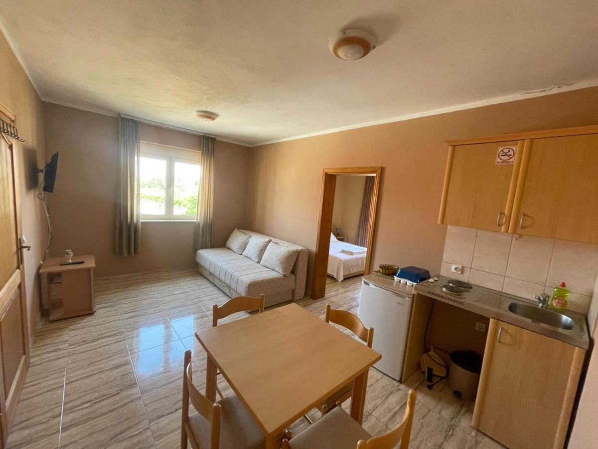 Mali Medved Ulcinj Apartman Kültér fotó